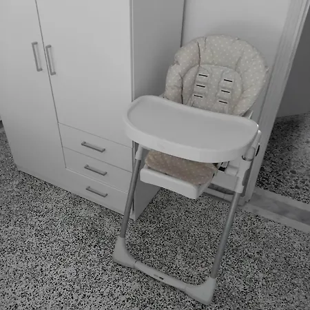 Apartment Eleni House Nea Peramos (Macedonia)