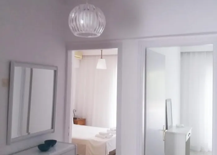 Eleni House Apartment *